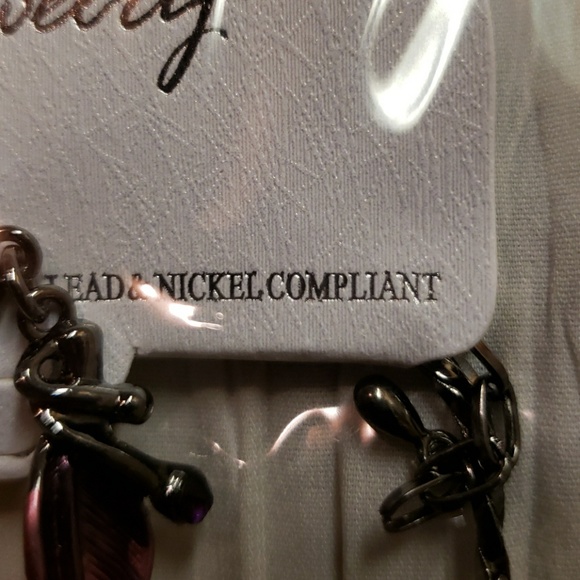 Necklace & earring set - Picture 6 of 6